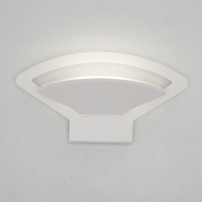 Настенный светодиодный светильник Pavo LED MRL LED 1009 белый Elektrostandard