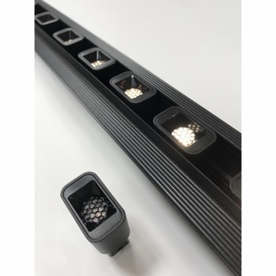 Акцентный магнитный трековый светильник  с антибликовой решеткой iLEDEX TECHNICAL VISION 4822-018-L36-2W-24DG-4000K-BK